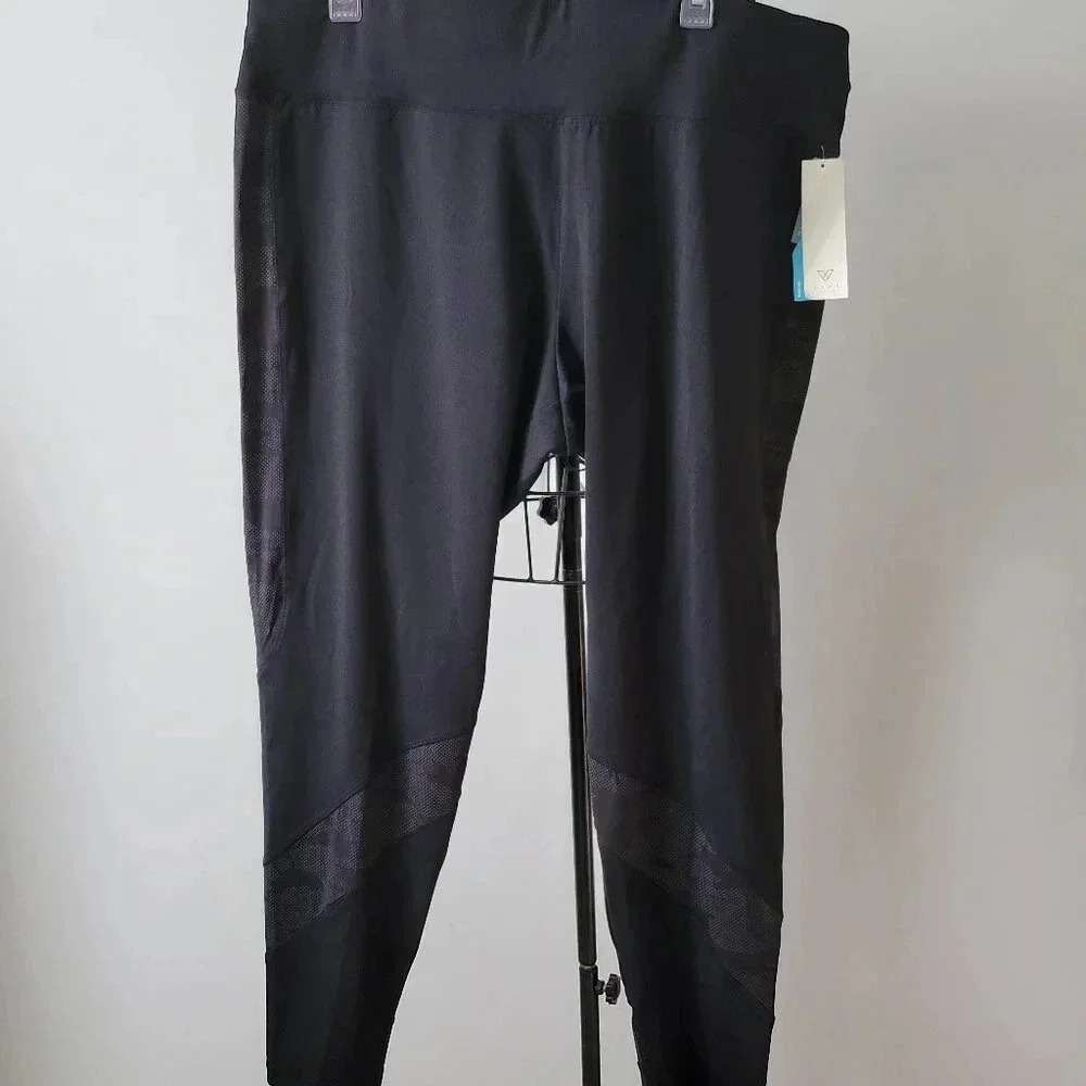 Livi Active Black Leggings